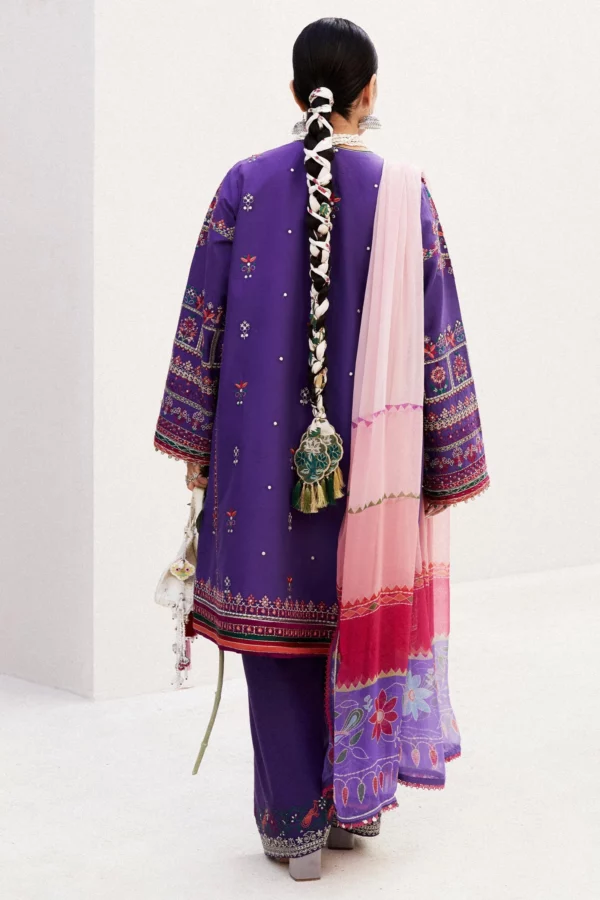 Lamia's lawn suits online: Embrace Lahore tradition with Central Asian embroidery and a digital printed chiffon dupatta.