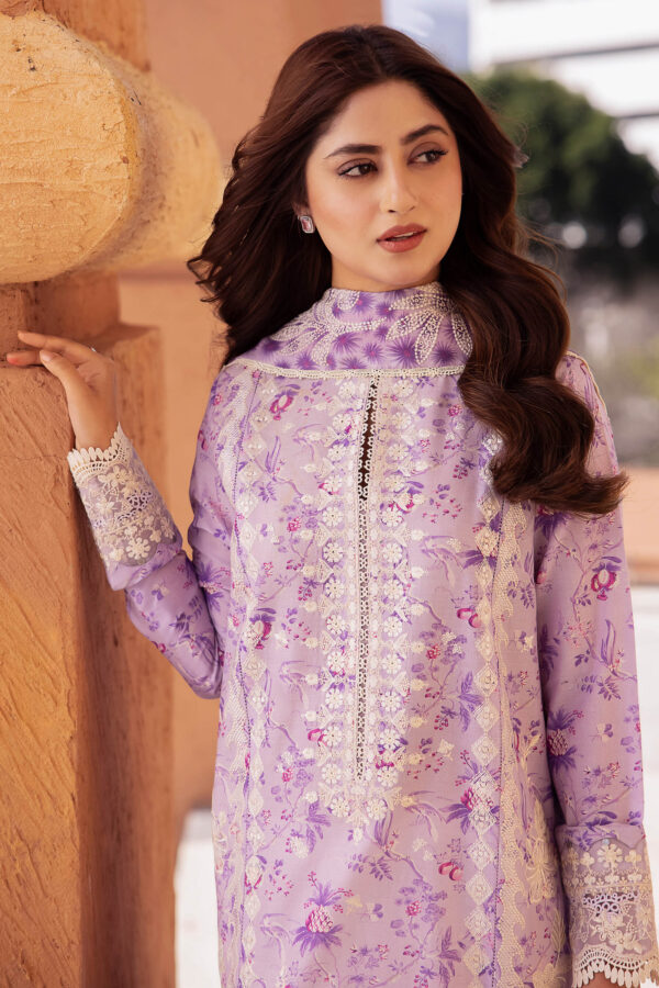 Premium Lahore suits online offer unstitched digital printed and embroidered lawn panels, organza borders, and voile duppata. Perfect for a personalized fit.