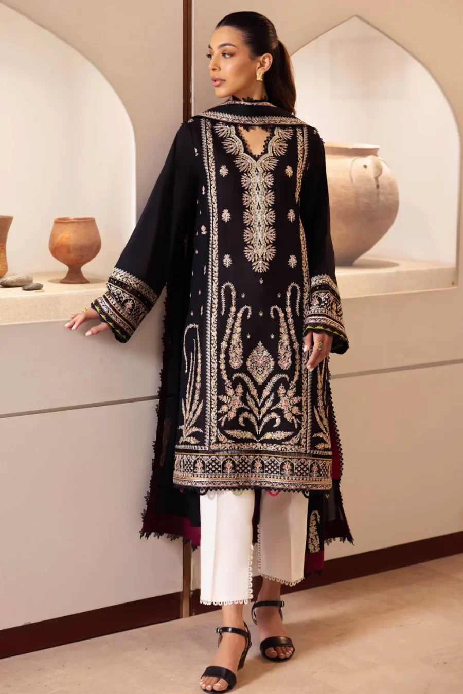 Discover our 100% Original Guaranteed unstitched pakistani suits with embroidered lawn panels, dyed sleeves, and voile duppata.