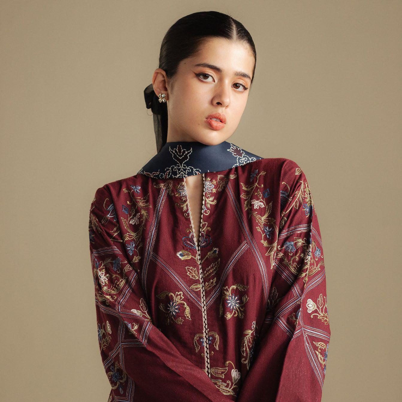 Coco by Zarashahjahan Winter Collection 2025 | 4B (GZ-535) - Image 2