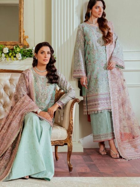 Brand name: baroque chantelle