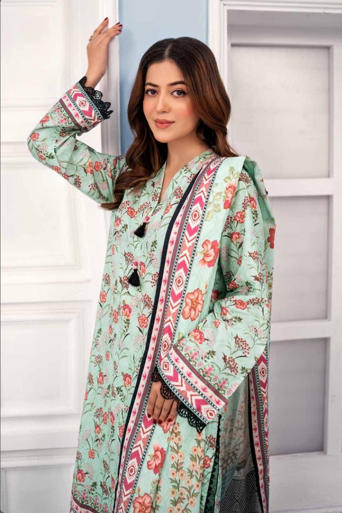 Printed Lawn Suit with Lawn Dupatta - Image 3