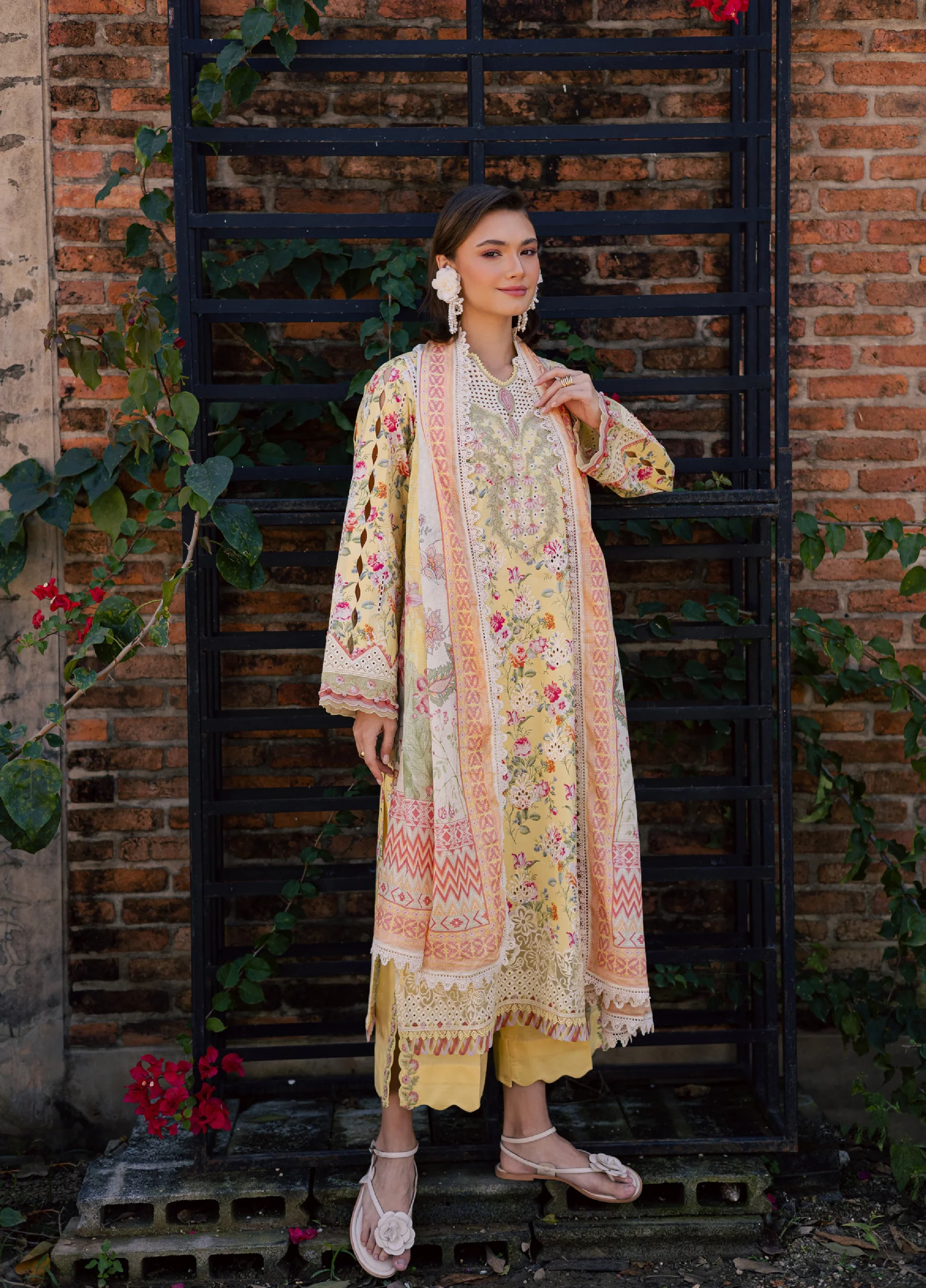 Shezlin by Aabyaan Unstitched Embroidered Chikankari 3 Piece Suit ABY26UCS ZEHRAAYE