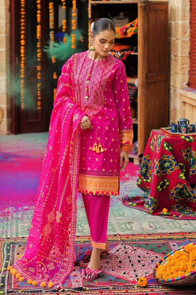 Printed Lawn Suit with Lawn Dupatta - Image 4