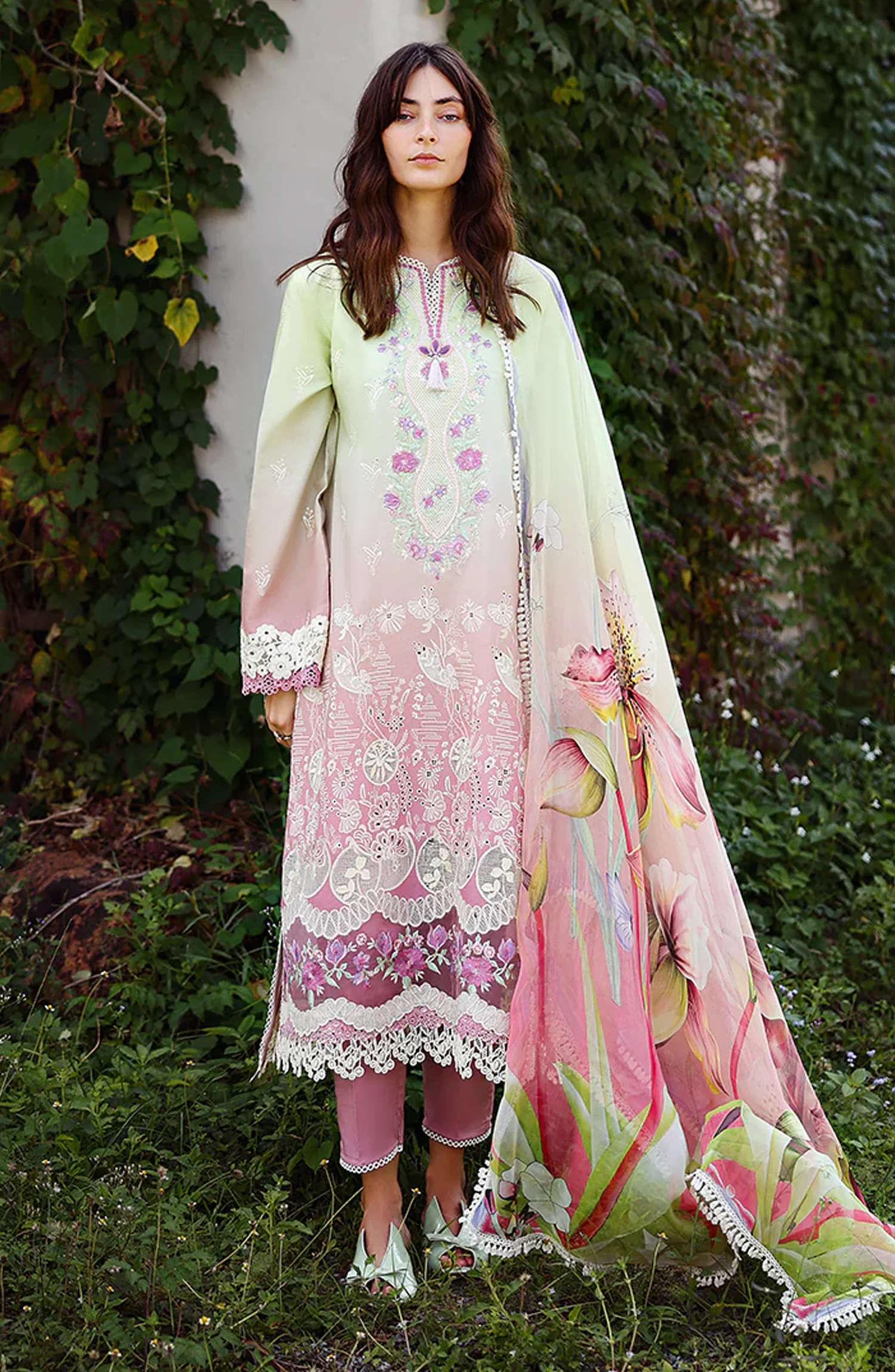 Mushq Solace Ombre Embroidered Lawn Unstitched 3 Piece Suit – Petal Pull – MQ26OMB – Pale off white and pink – Summer Collection