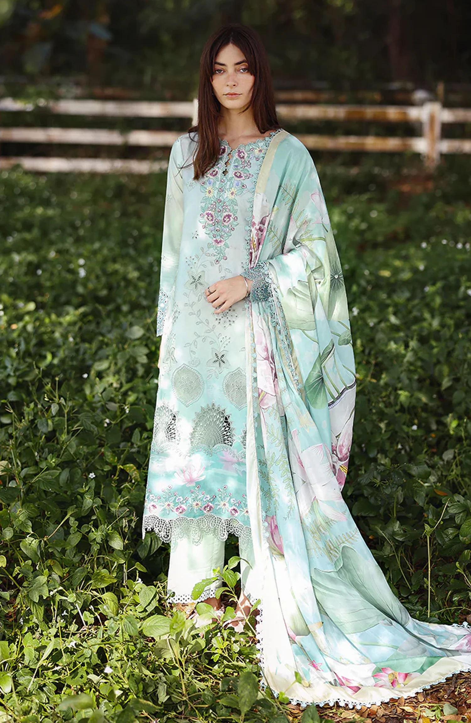 Mushq Solace Ombre Embroidered Lawn Unstitched 3 Piece Suit – Tranquil Muse – MQ26OMB – Jade Green – Summer Collection