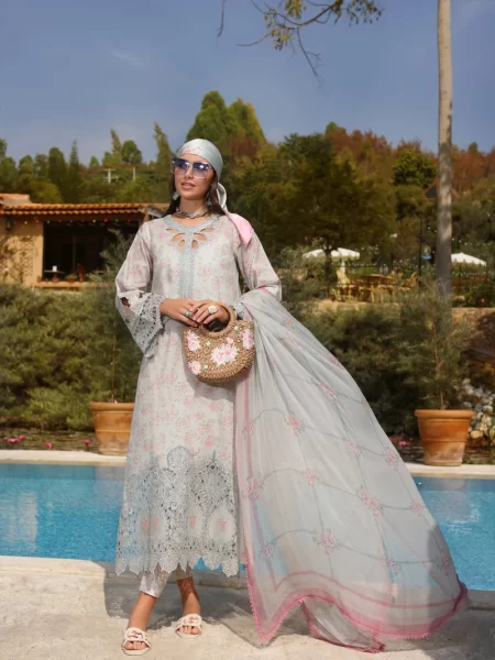 Noor by Saadia Asad | D7-B